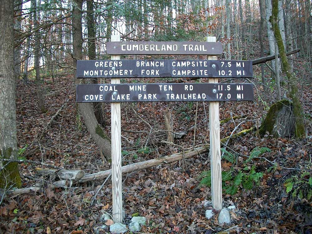Trail Sign Headed North at Norma Road Trailhead (Willie Beaty)